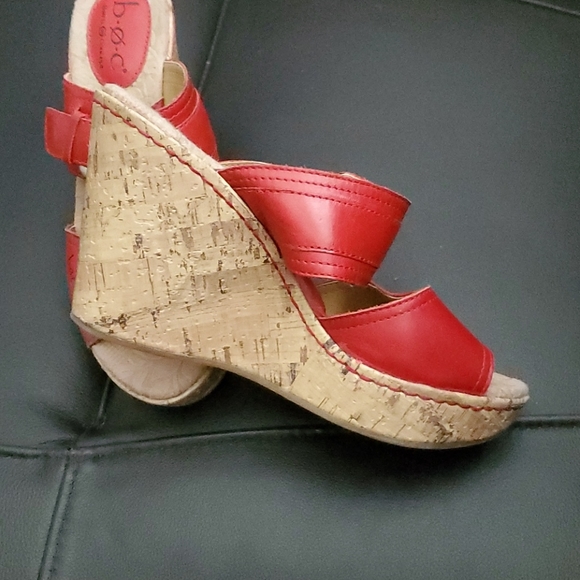 B.o.c platform sandal - Picture 2 of 4
